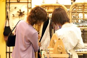 池袋エリアで高品質な中古ブランド品を手軽に購入・買取！ WonderREX池袋店の魅力と特徴
