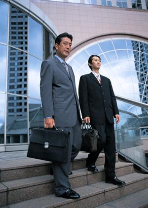 自信が満ちあふれるオーダーメイドスーツ